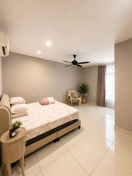 2-storey Terraced House for Sale in Seksyen 8 (Bangi) - Muhammad Shahir - Bedroom - PropertyGuru.com.my