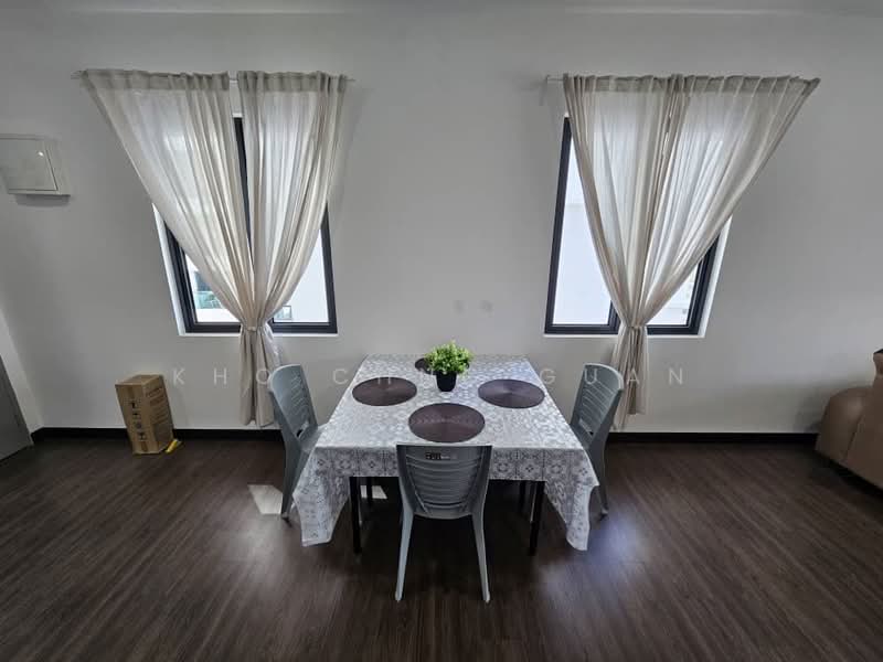 Kondominium untuk Disewa di Vista Bangi - Kho Chng Guan - Dining Room - PropertyGuru.com.my