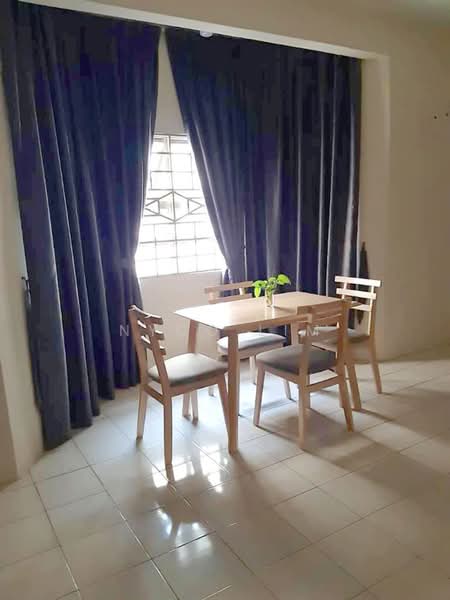 Pangsapuri untuk Disewa di Vista Indah Putra - Nyco Lim - Dining Room - PropertyGuru.com.my