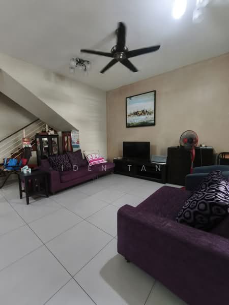 2-storey Terraced House for Sale in Taman Impian Emas (Skudai) - Iden Tan - Living Room - PropertyGuru.com.my