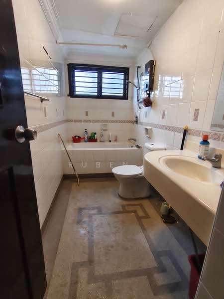Kondominium untuk Dijual di Cyber Heights Villa - Ruben . - PropertyGuru.com.my