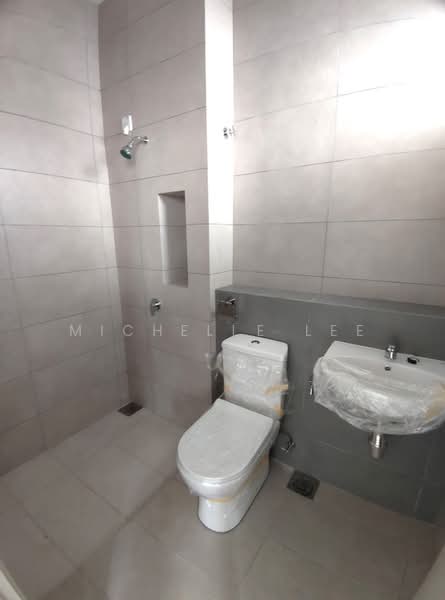 Rumah Teres 2 Tingkat untuk Dijual di Telok Panglima Garang (Selangor) - Michelle Lee - Bathroom - PropertyGuru.com.my