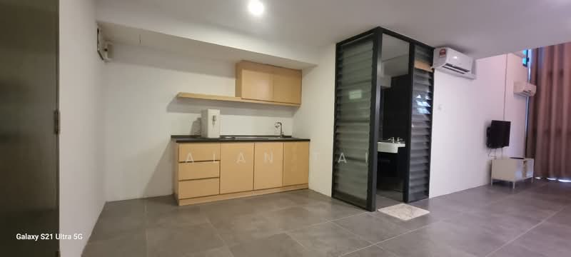Condominium for Rent at Empire Damansara (Empire SOHO 2) - Alan Tai - Kitchen - PropertyGuru.com.my