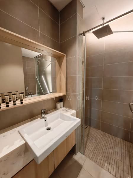 Servis Apartment untuk Disewa di Mitsui Serviced Suites - Aiki Wong - Bathroom - PropertyGuru.com.my