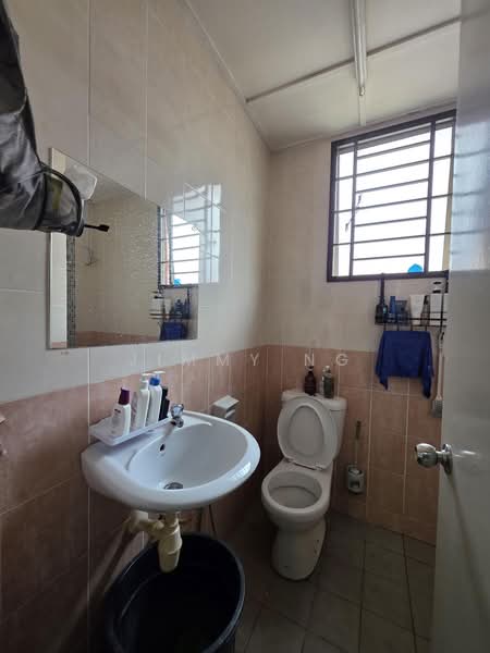 2-storey Terraced House for Sale in Palm Walk (Bandar Sungai Long) - Jimmy Ng - Bathroom - PropertyGuru.com.my