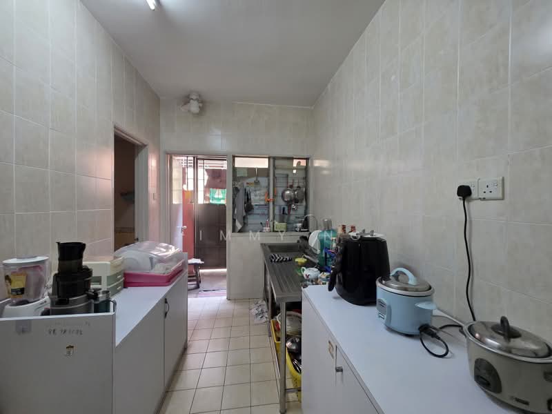 2-storey Terraced House for Sale in Palm Walk (Bandar Sungai Long) - Jimmy Ng - Kitchen - PropertyGuru.com.my