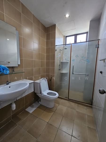 Condominium for Rent at Palm Palladium Condominium - Alisson Chew - Bathroom - PropertyGuru.com.my