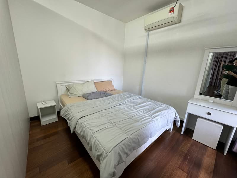 Service Residence for Rent at Residential Suites @ HighPark - JH Tee - Bedroom - PropertyGuru.com.my
