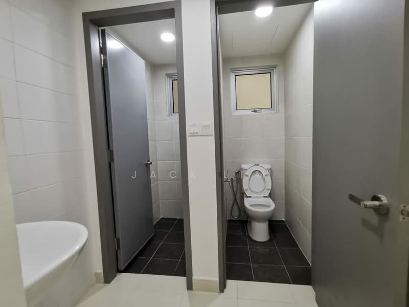 Pangsapuri untuk Dijual di Aman 1 - Jack Lim - Bathroom - PropertyGuru.com.my