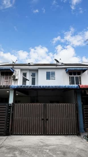 2-storey Terraced House for Sale in Batu Pahat (Johor) - Win Lim