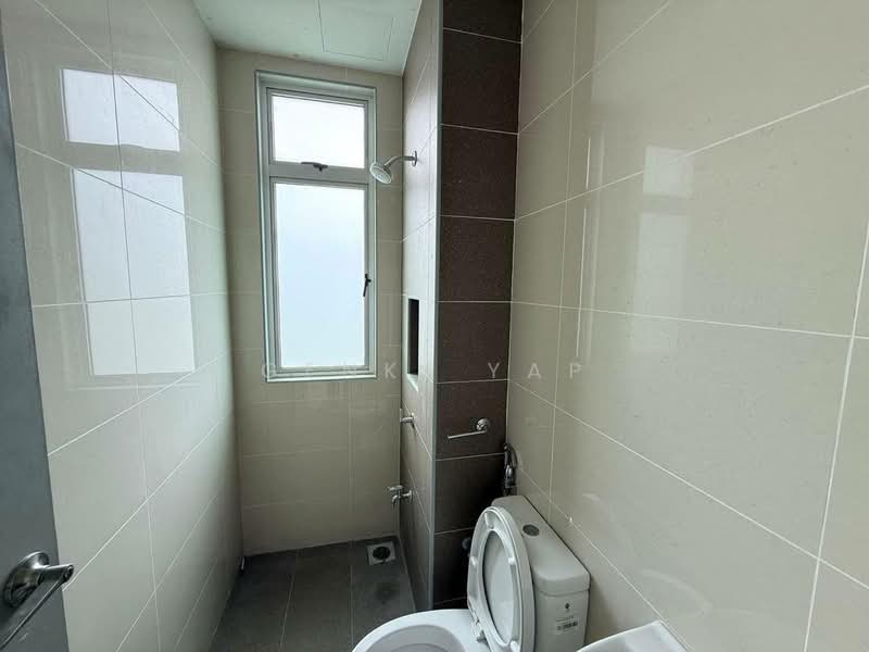 Apartment for Sale at D'Lagoon Luxury Apartment - Genki Yap - Bathroom - PropertyGuru.com.my