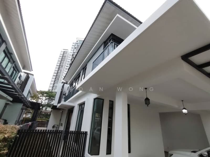 Rumah Teres 2 Tingkat untuk Disewa di Senibong (Permas Jaya) - Jordan Wong - Exterior - PropertyGuru.com.my