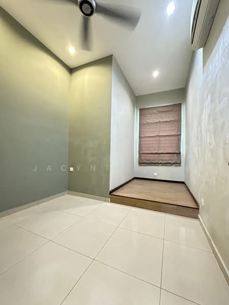 Rumah Teres 2.5 Tingkat untuk Dijual di Setia Pearl Island (Bayan Lepas) - Jacyntha Lee - PropertyGuru.com.my