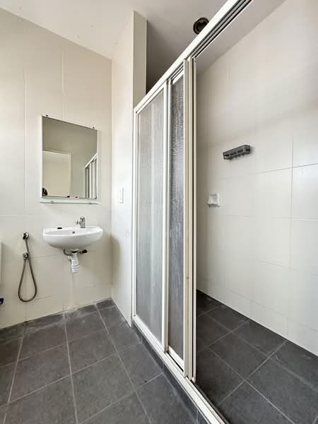 Rumah Teres 2.5 Tingkat untuk Dijual di Setia Pearl Island (Bayan Lepas) - Jacyntha Lee - PropertyGuru.com.my
