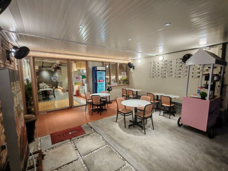 Shop for Rent in Bukit Bintang (KL City Centre) - CK Ng - Interior - PropertyGuru.com.my