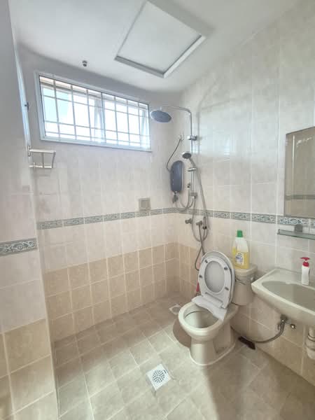 Rumah Teres 2.5 Tingkat untuk Dijual di Bandar Laguna Merbok (Sungai Petani) - YY Koay - Bathroom - PropertyGuru.com.my