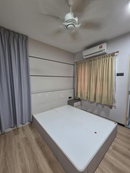 Rumah Teres 2.5 Tingkat untuk Dijual di Bandar Laguna Merbok (Sungai Petani) - YY Koay - Bedroom - PropertyGuru.com.my