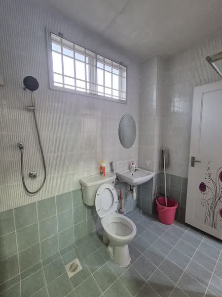Rumah Teres 2.5 Tingkat untuk Dijual di Bandar Laguna Merbok (Sungai Petani) - YY Koay - Bathroom - PropertyGuru.com.my