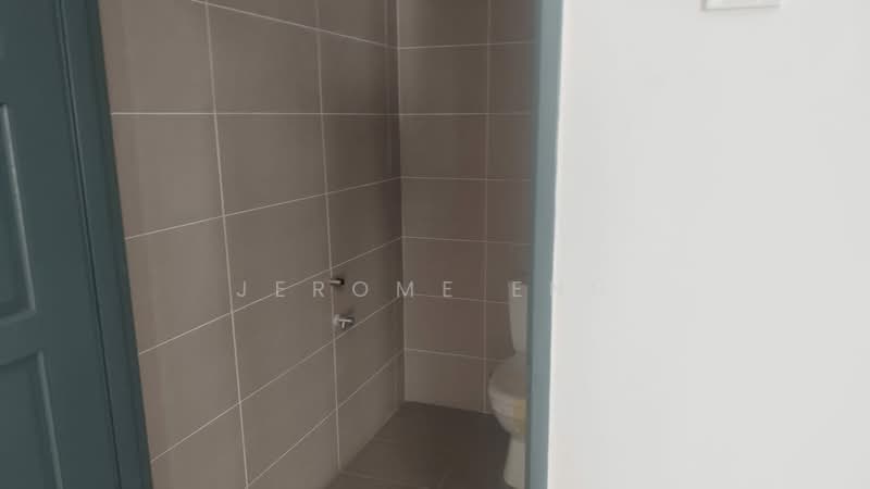 Factory for Rent in Taman Perindustrian Bukit Minyak (Bukit Minyak) - Jerome Eng - Bathroom - PropertyGuru.com.my