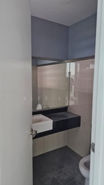 Office for Rent in Taman Desa (Kuala Lumpur) - Alex Lew - Bathroom - PropertyGuru.com.my