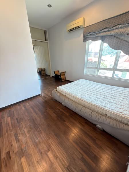 Bungalow for Rent in Batu Ferringhi (Penang) - Fanny Wong - Bedroom - PropertyGuru.com.my