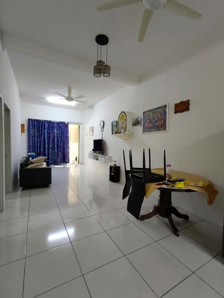 Rumah Teres 1 Tingkat untuk Dijual di Taman Pasir Wang (Lahat) - Sam . - Living Room - PropertyGuru.com.my