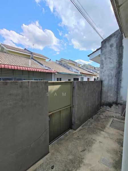 Rumah Teres 1 Tingkat untuk Dijual di Taman Pasir Wang (Lahat) - Sam . - Exterior - PropertyGuru.com.my