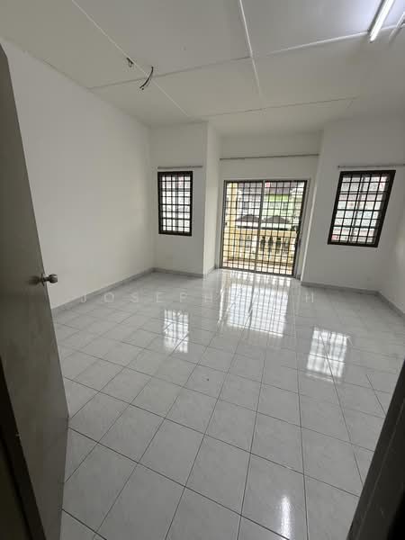 Rumah Teres 2 Tingkat untuk Disewa di Johor Bahru (Johor) - Joseph Goh - Interior - PropertyGuru.com.my
