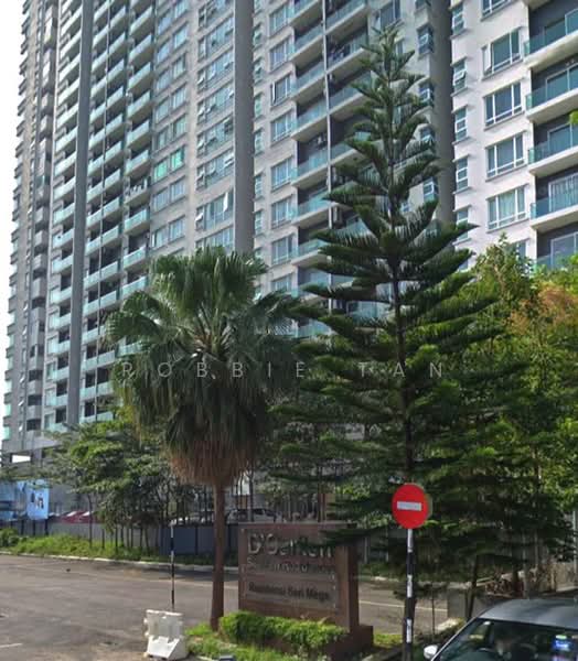 Service Residence for Rent at D'carlton (Residensi Seri Mega) - Robbie Tan - Exterior - PropertyGuru.com.my