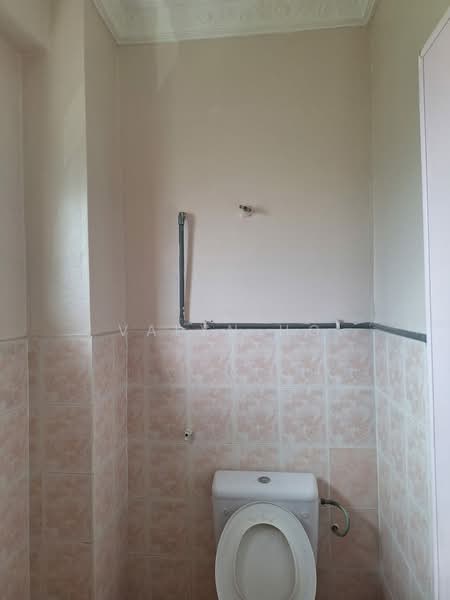 Pangsapuri untuk Disewa di Apartment Mahkota 1 - Valyn Ho - Bathroom - PropertyGuru.com.my