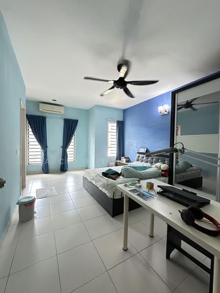 Rumah Teres 2.5 Tingkat untuk Dijual di Setia Pearl Island (Bayan Lepas) - Jacyntha Lee - PropertyGuru.com.my