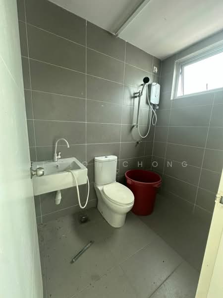 2-storey Terraced House for Sale in Kluang (Johor) - Elston Chong - Bathroom - PropertyGuru.com.my