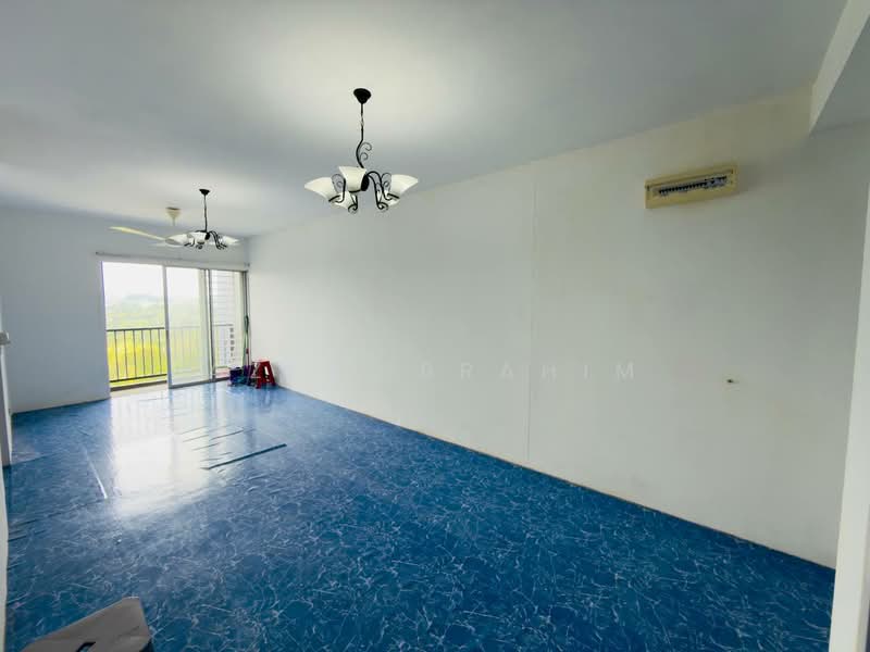 Kondominium untuk Dijual di D'Kristal Apartment (Pangsapuri D'Kristal) - Azli Ibrahim - Living Room - PropertyGuru.com.my