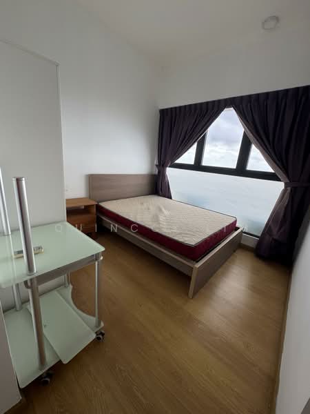 Condominium for Rent at Amberside @ Country Garden Danga Bay - Quinccy Lim - Bedroom - PropertyGuru.com.my