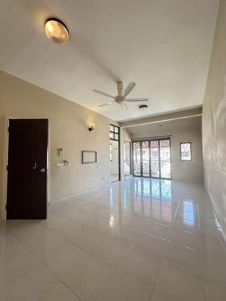 Rumah Teres 2.5 Tingkat untuk Dijual di Setia Pearl Island (Bayan Lepas) - Jacyntha Lee - PropertyGuru.com.my
