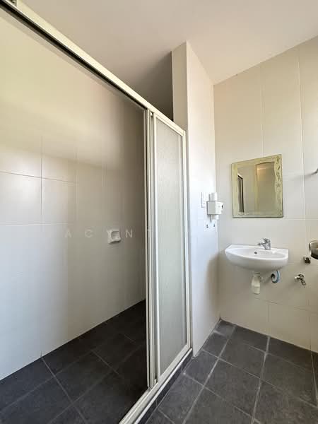 Rumah Teres 2.5 Tingkat untuk Dijual di Setia Pearl Island (Bayan Lepas) - Jacyntha Lee - PropertyGuru.com.my