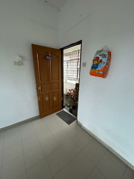 Rumah Flat untuk Dijual di Flat Taman Perling - Robbie Tan - PropertyGuru.com.my