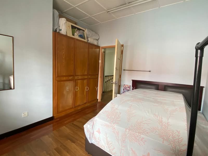 2-storey Terraced House for Sale in SS18 (Subang Jaya) - Eddy TAN - Bedroom - PropertyGuru.com.my