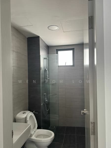 Service Residence for Sale at Suria Garden - Wen Poh Low - Bathroom - PropertyGuru.com.my