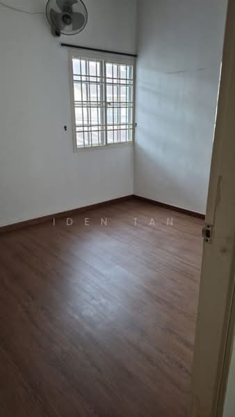 Rumah Teres 2 Tingkat untuk Dijual di Bandar Putra (Kulai) - Iden Tan - Interior - PropertyGuru.com.my