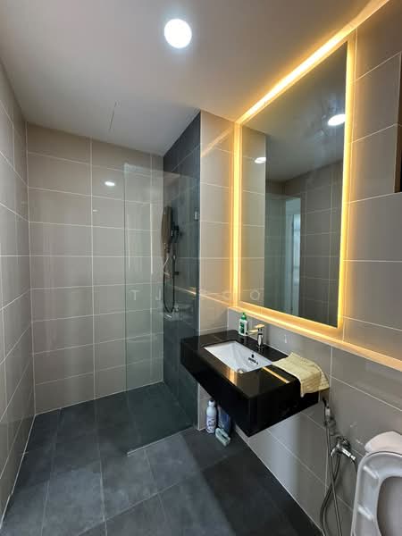 Condominium for Rent at The Maple Residences - TJ Yoo - Bathroom - PropertyGuru.com.my