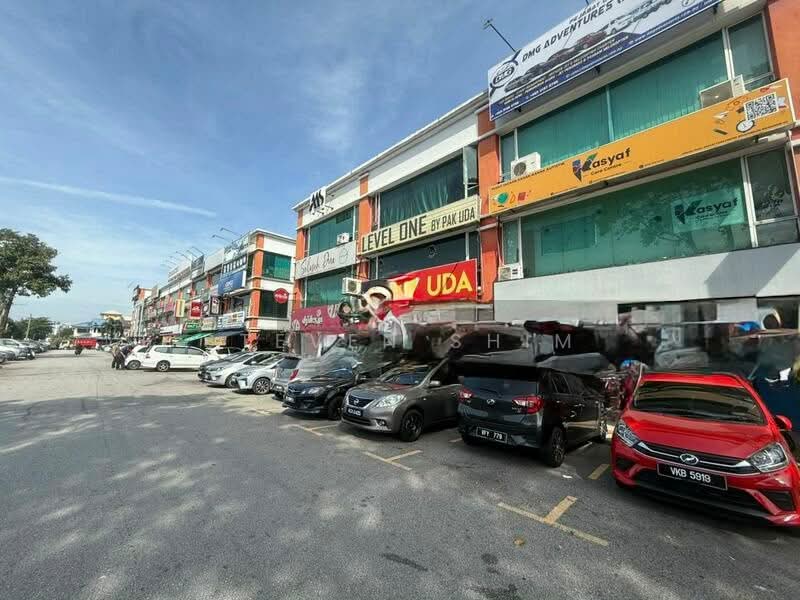 Shop for Sale in Taman Selasih (Batu Caves) - Steven Shim - Exterior - PropertyGuru.com.my