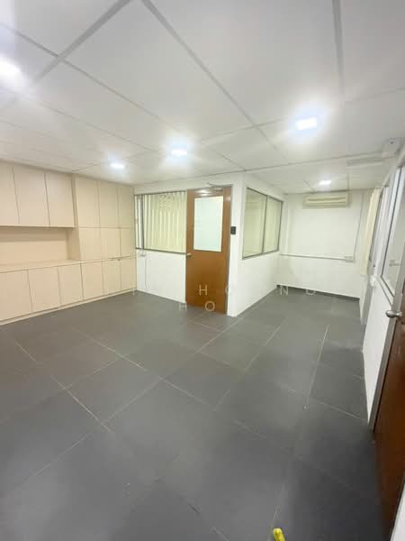 Kilang untuk Disewa di Taman Universiti Indah (Seri Kembangan) - Chin Hoong Ho - PropertyGuru.com.my