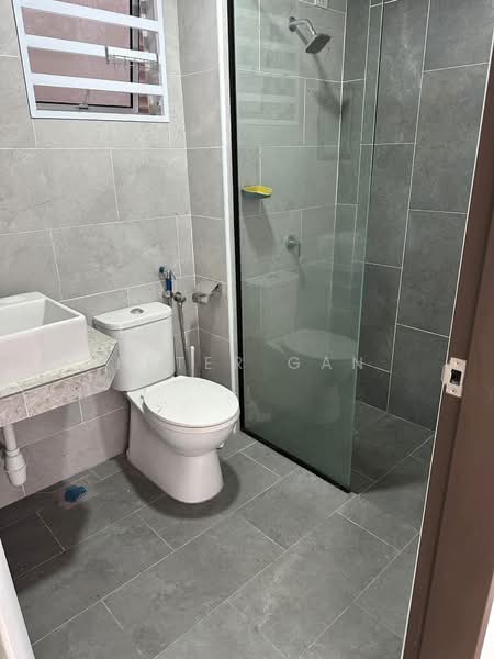 Rumah Teres 2 Tingkat untuk Dijual di Taman Klebang Ria (Chemor) - Peter Gan - Bathroom - PropertyGuru.com.my