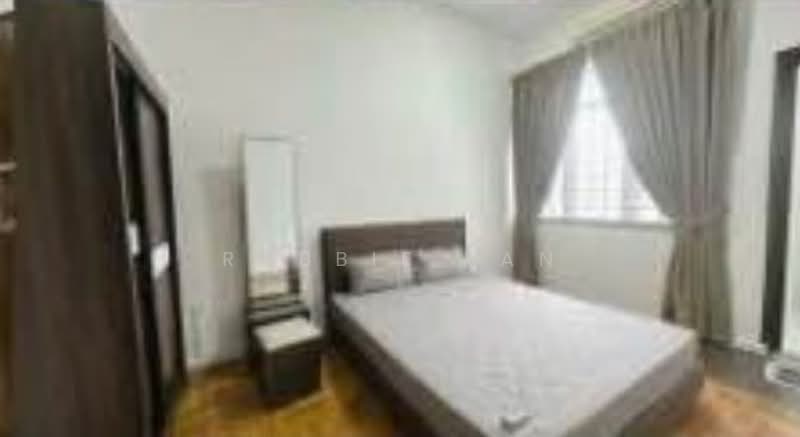 Rumah Teres 2 Tingkat untuk Disewa di Taman Daya (Johor Bahru) - Robbie Tan - Bedroom - PropertyGuru.com.my
