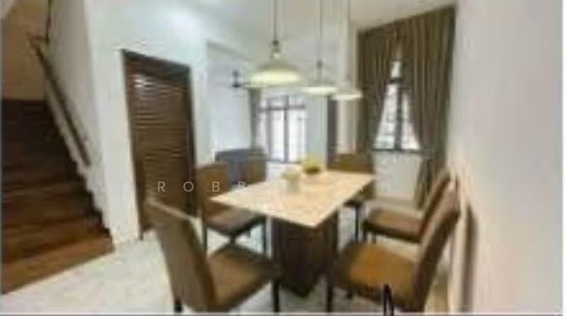 Rumah Teres 2 Tingkat untuk Disewa di Taman Daya (Johor Bahru) - Robbie Tan - Dining Room - PropertyGuru.com.my