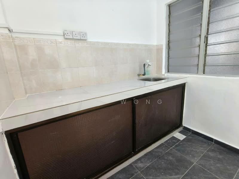 Flat for Sale at Taman Pulai Utama - Eric Wong - PropertyGuru.com.my