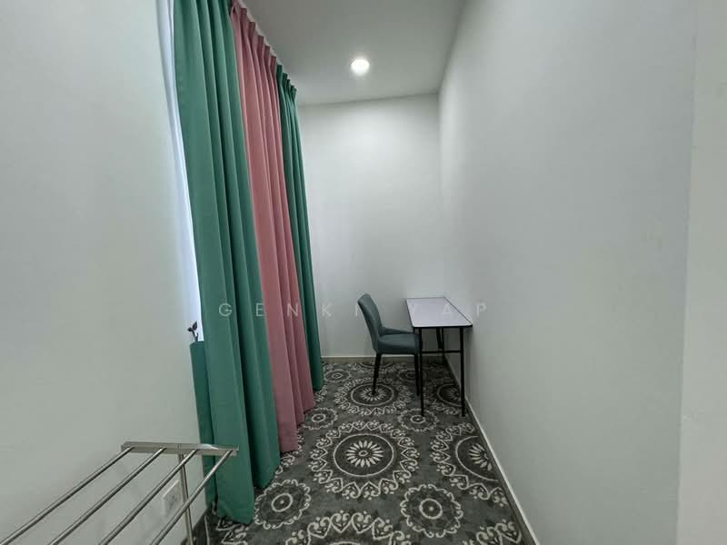 2-storey Terraced House for Sale in Taman Ekoflora (Johor Bahru) - Genki Yap - Corridor - PropertyGuru.com.my