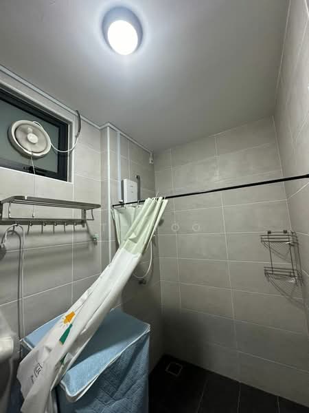 Service Residence for Rent at B11 Parkland Residence - TJ Yoo - Bathroom - PropertyGuru.com.my