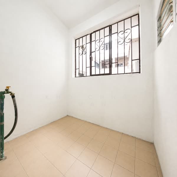 Pangsapuri untuk Dijual di Pangsapuri Sri Mekar - Kho Chng Guan - Interior - PropertyGuru.com.my
